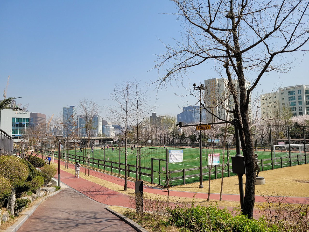 要面对的临 要面对的临